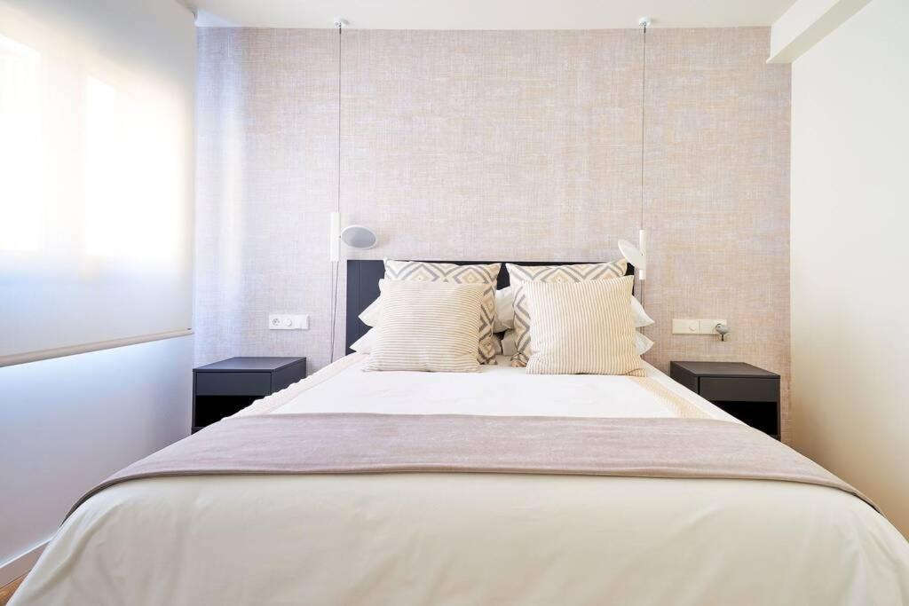 D&R Penthouse On The Beach Apartment Малага Екстериор снимка