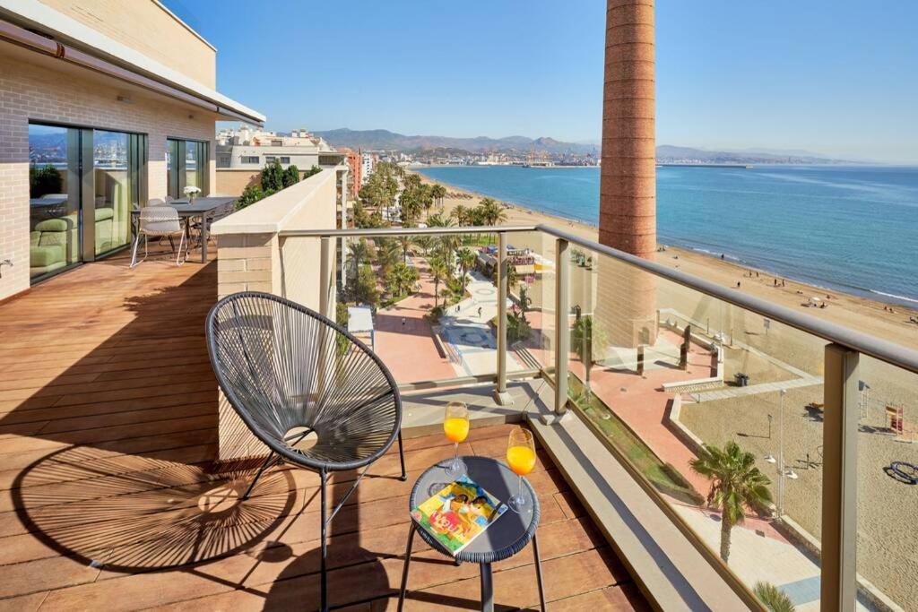 D&R Penthouse On The Beach Apartment Малага Екстериор снимка