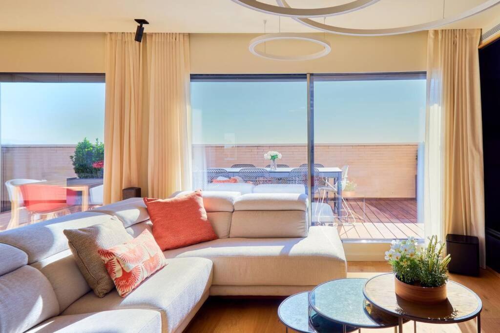 D&R Penthouse On The Beach Apartment Малага Екстериор снимка