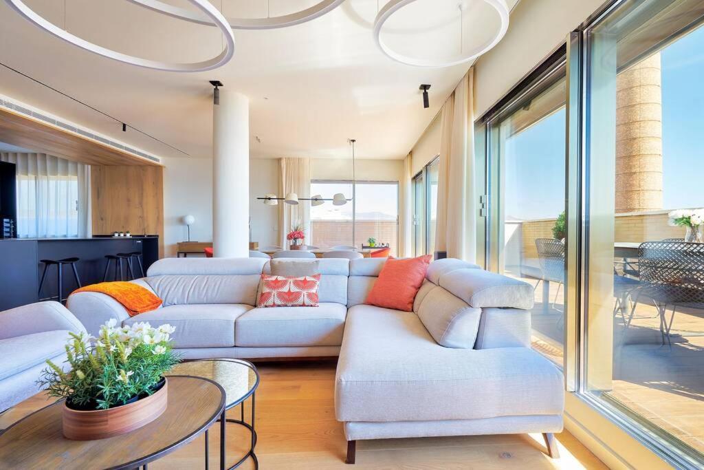 D&R Penthouse On The Beach Apartment Малага Екстериор снимка